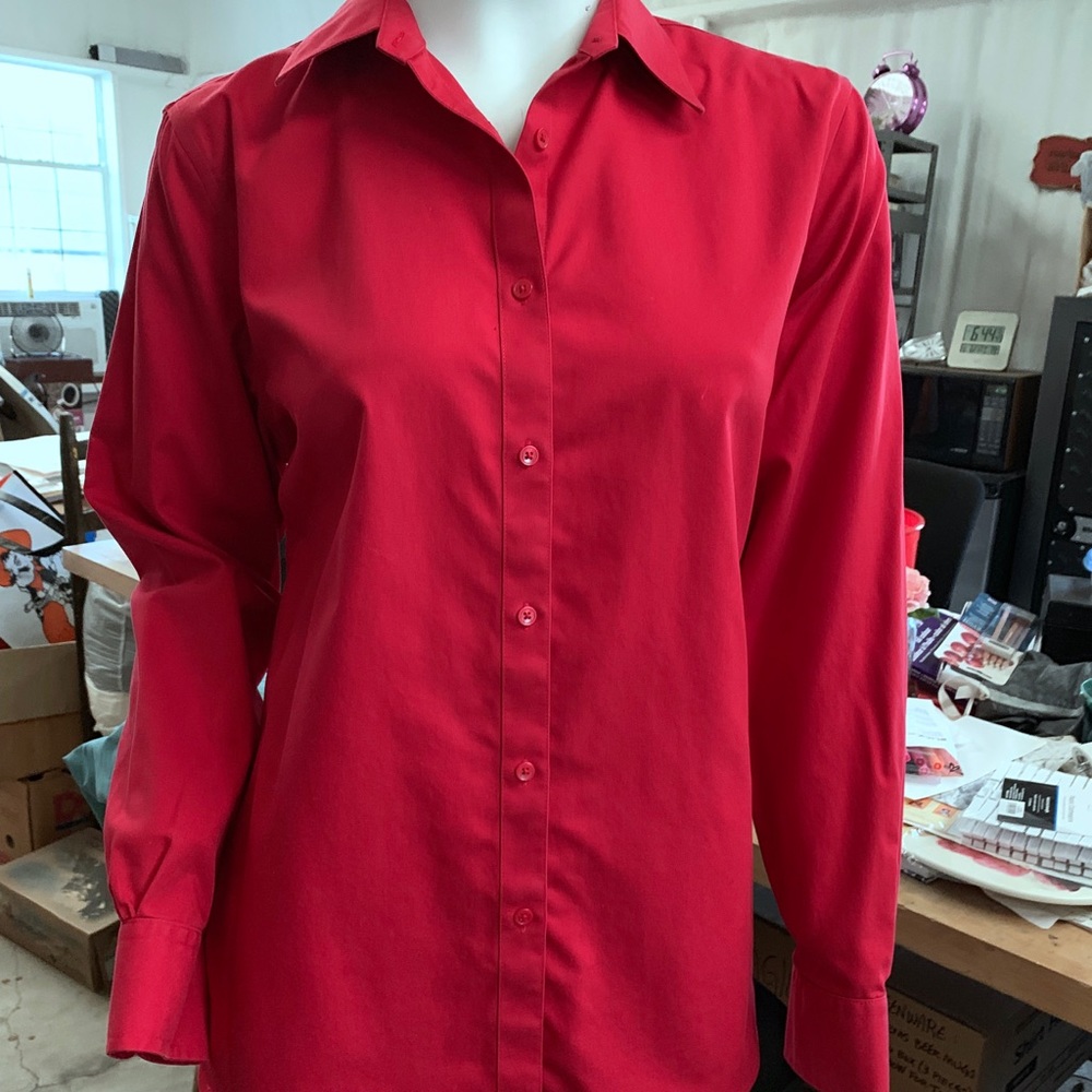 Red Button Down Shirt/L